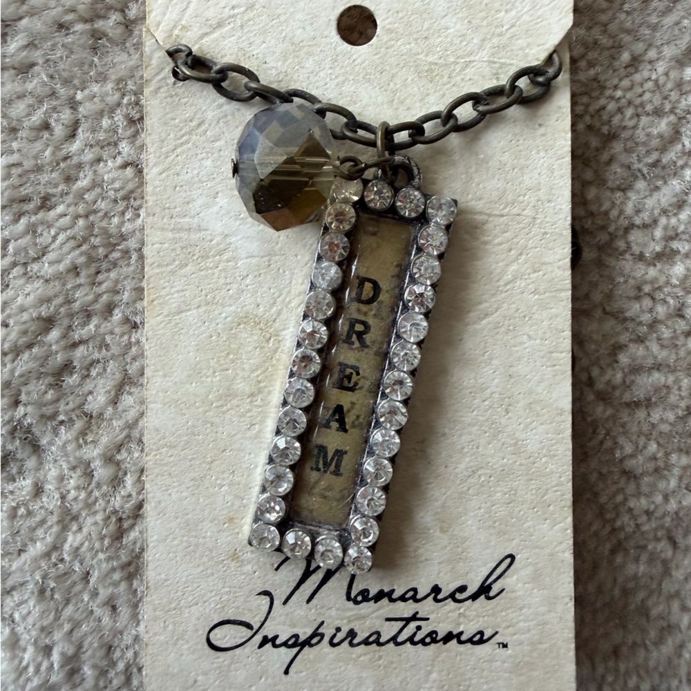 Dream Pendant Necklace